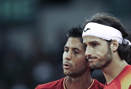 Verdasco junto a Feliciano López en un partido de Copa Davis. | Archivo
