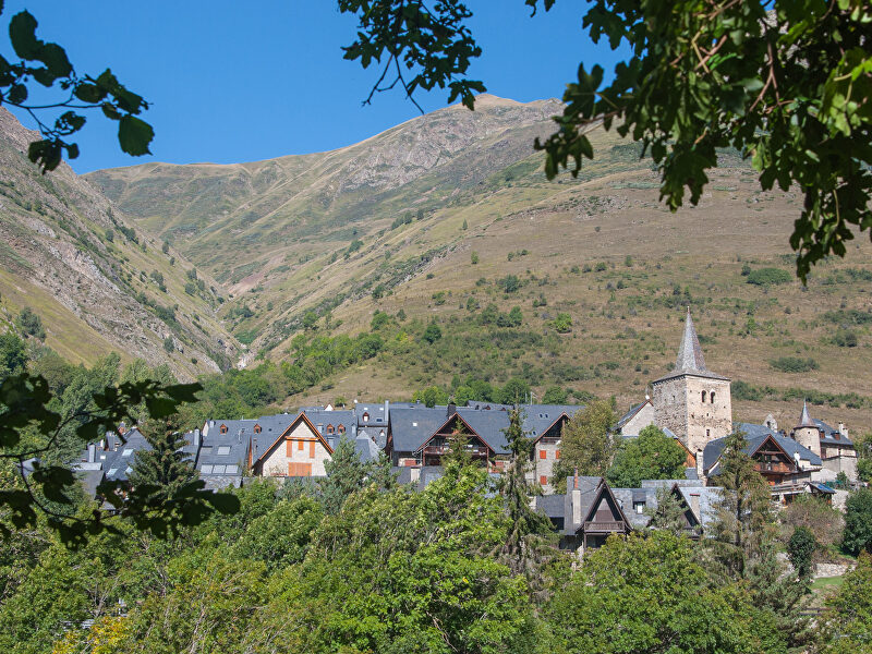 INMOBILIARIA VALLE ARAN inmobiliaria valle aran: