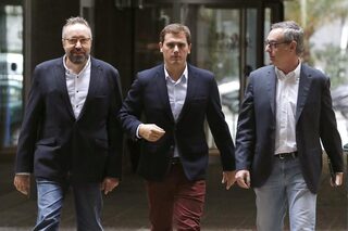 foto-familia-ciudadanos-efe-18102015-3.jpg