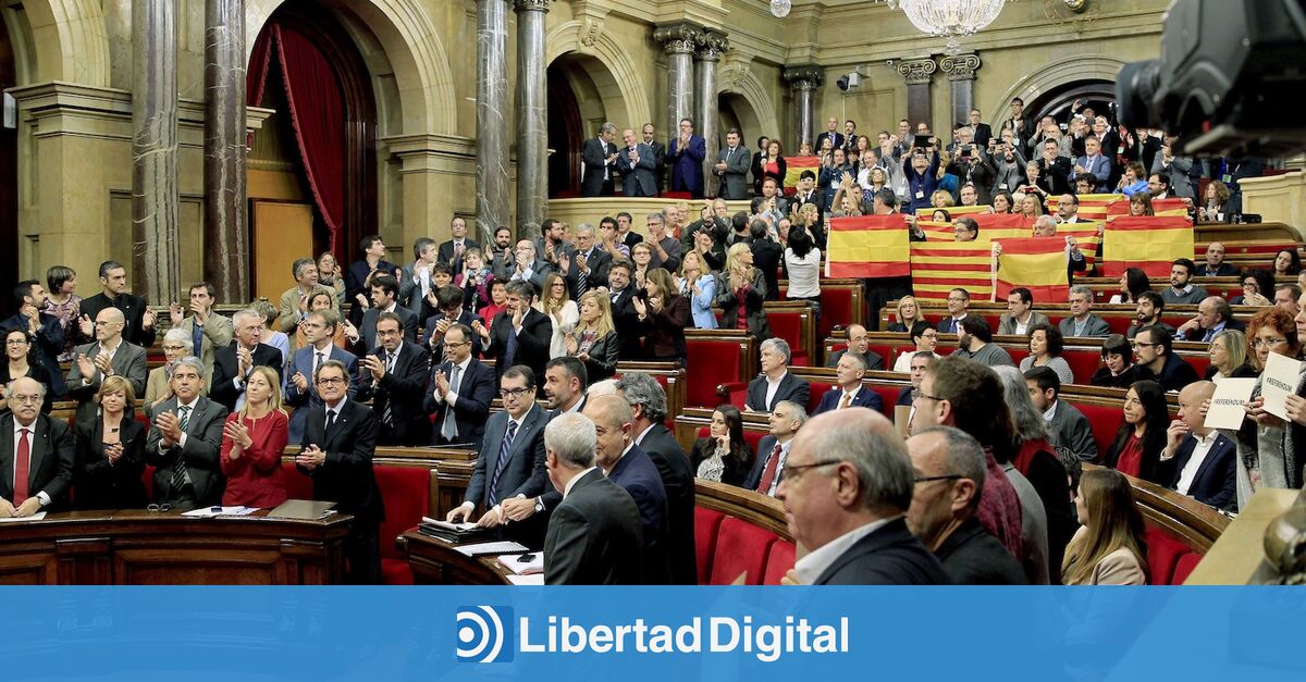 El Constitucional tumba la declaración separatista del Parlamento