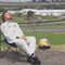 La mítica imagen tomando el sol: En noviembre de 2015, en la última carrera de la temporada en Brasil, Fernando Alonso se lo tomó con humor: se dedicó a tomar el sol en el mismo circuito de Interlagos, tras ser eliminado en la Q1, y no dudó en compartir ese momento en las redes sociales.