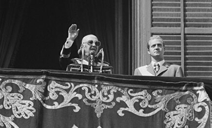 Franco y Juan Carlos de Borbón | Cordon Press