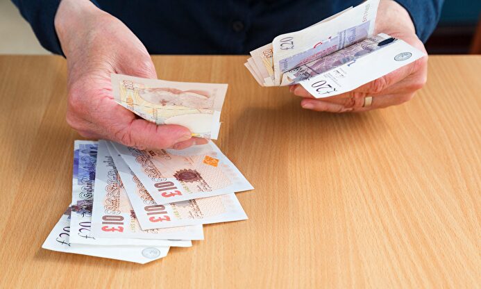 La libra se desploma | Alamy