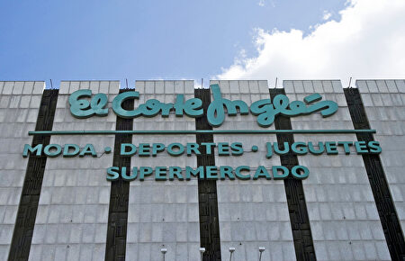 Edificio El Corte Inglés | Flickr/ Isalella