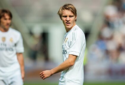 Martin Odegaard, durante un encuentro con el Real Madrid. | Cordon Press
