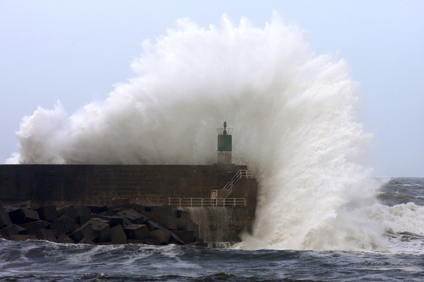 Costa Da Morte Y R As Baixas En Alerta Naranja Por Temporal Costero