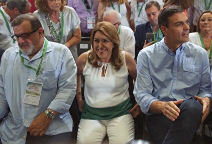 Rodríguez de la Borbolla, a la izquierda de la imagen, con Díaz y Sánchez en 2017 | EFE
