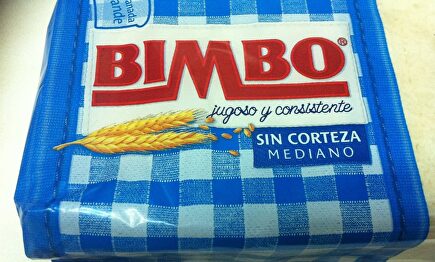 Bimbo se 'come' al pan de molde de Mercadona