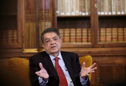 Sergio Ramírez atiende a la prensa en la Biblioteca Nacional. | EFE