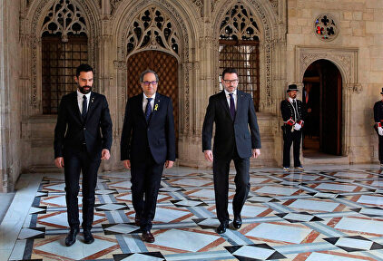El presidente catalán, Quim Torra, junto al presidente del Parlamento, Roger Torrent | EFE