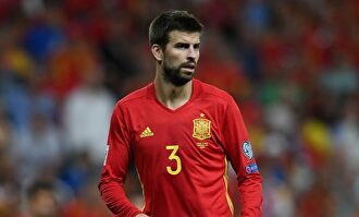 Piqué, ¿sentía los colores de la selección española? | EFE