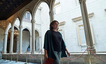 Ada Colau en el Ayuntamiento de Barcelona | Efe