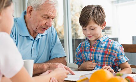 Los autónomos en edad de jubilación siguen trabajando | Alamy