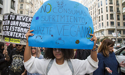 Una manifestante animalista | Noviembre Antiespecista