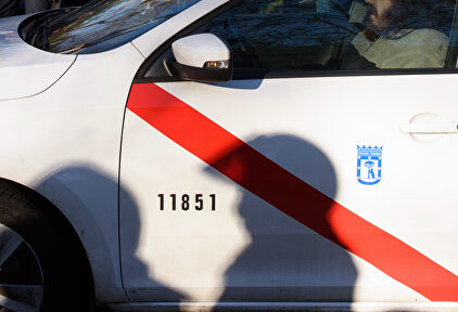 Competencia carga contra la ordenanza de Carmena y aboga por liberalizar el taxi en Madrid