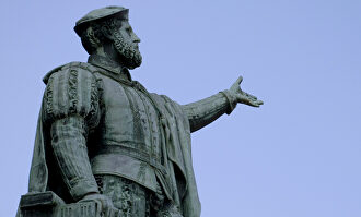 Estatua de Juan Sebastián Elcano | Wikipedia