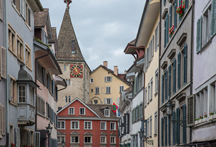 Fútbol, modernidad, naturaleza, chocolate o espíritu medieval: Zúrich tiene de todo