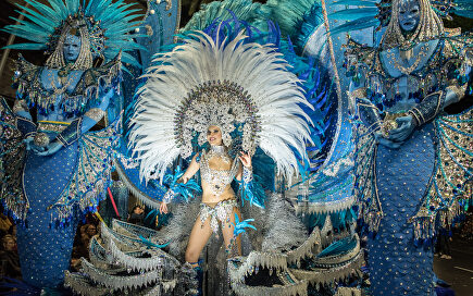 Seis razones por las que deberían ir al Carnaval de Tenerife al menos una vez en la vida