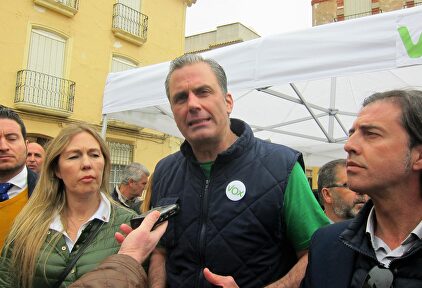 El secretario general de Vox, Javier Ortega Smith, este domingo en Jódar (Jaen). | Europa Press