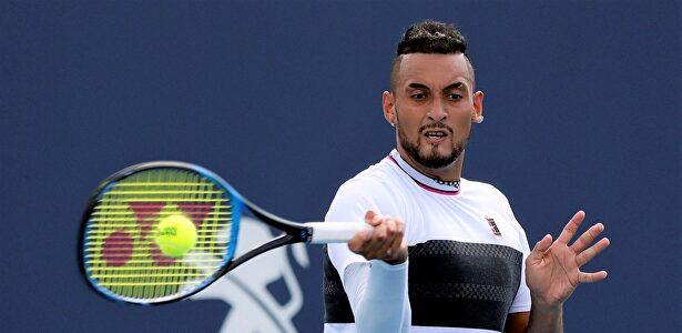 Kyrgios las devuelve todas | EFE