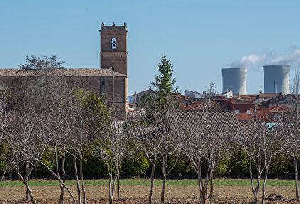 La vida en un pueblo nuclear: cuando el 'todo gratis' no es suficiente
