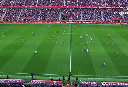 Un gol de Djurjevic a los 10 segundos acerca al Sporting al playoff (1-0)