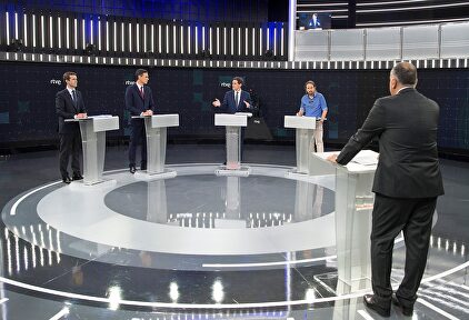 Imagen del debate celebrado en abril. | EFE