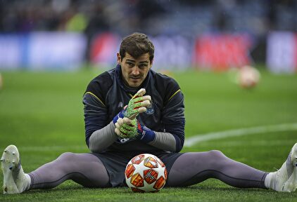Iker Casillas, en un entrenamiento con el Oporto. | Cordon Press/Archivo