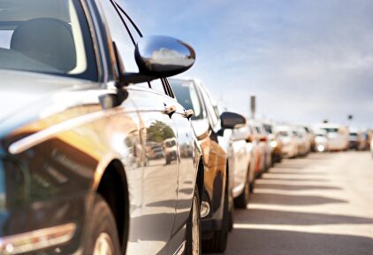 La Agencia Tributaria prevé una reforma fiscal "verde" del sector del automóvil | Europa Press