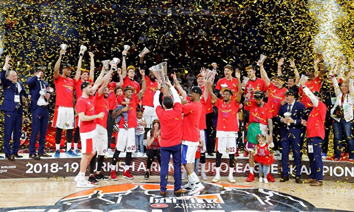 El CSKA festeja la Euroliga 2019 | EFE