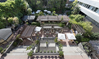 La terraza del Hotel Miguel Angel abre sus puertas