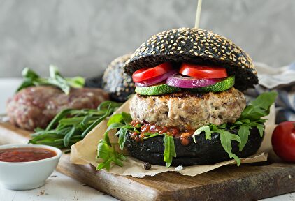 Hamburguesa vegana | Pixabay/CC/DrawsAndCooks