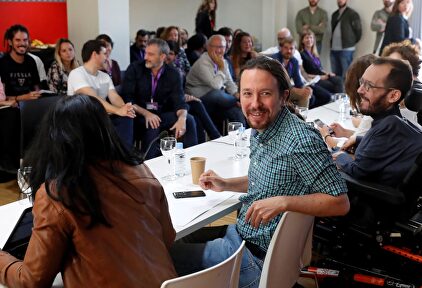 Pablo Iglesias con Echenique en el Consejo Ciudadano | EFE