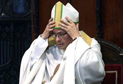 El nuevo Arzobispo de Tarragona, Joan Planellas, durante la ceremonia de Ordenación celebrada en la Catedral de la ciudad. | EFE