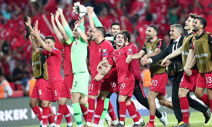 Turquía, indignada con el trato recibido en Islandia | EFE