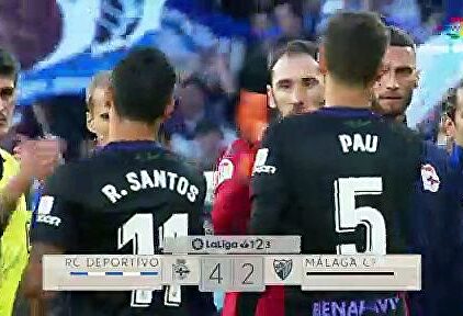El Deportivo tira de épica para remontar su encuentro ante el Málaga (4-2)