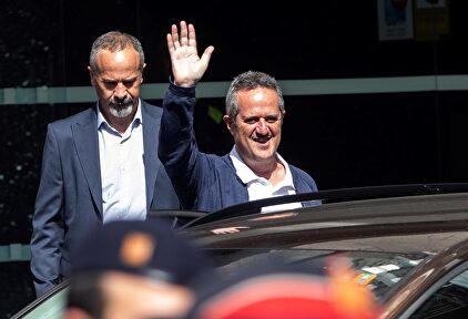 El candidato a la Alcaldía de Barcelona Joaquim Forn a su salida del Ayuntamiento de Barcelona | EFE