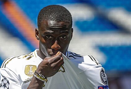 Ferland Mendy, nuevo jugador del Real Madrid | Cordon Press