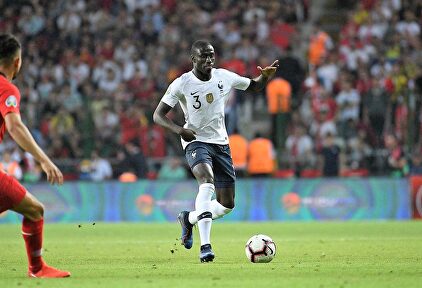 Ferland Mendy, nuevo jugador del Real Madrid | Cordon Press