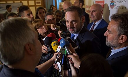 José Luis Ábalos, ministro de Fomento | EFE