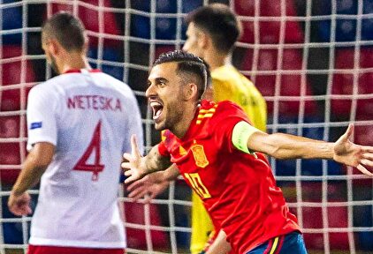 Dani Ceballos celebra su gol contra Polonia en la fase de grupos. | EFE