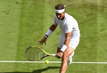 Rafa Nadal, en su debut en Wimbledon contra Yuichi Sugita. | EFE
