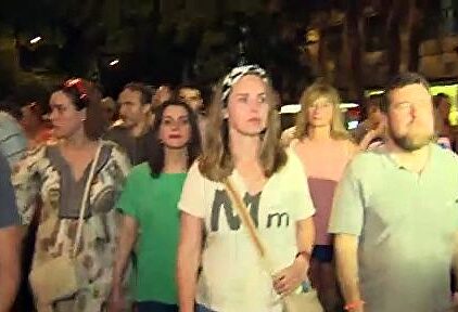 Los representantes de Cs abandonan la manifestación del Orgullo Gay entre gritos de 'fascistas'
