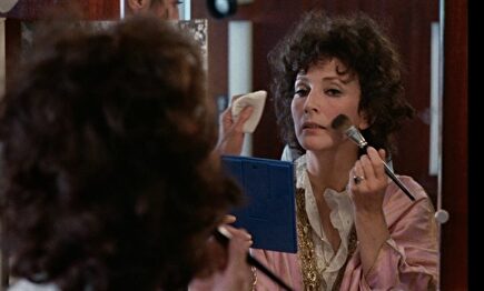 Valentina Cortese, actriz italiana. | Les Films du Carrosse