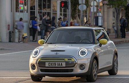 Mini Cooper SE: el primer eléctrico de la marca