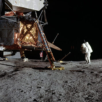 La "magnífica desolación" de la Luna, según los 12 hombres que la han pisado