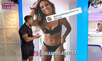 Cazamariposas y Gloria Camila | Divinity