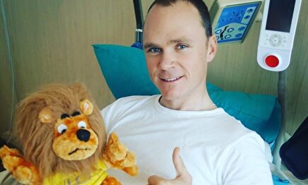 Chris Froome se recupera de sus lesiones. | Twitter