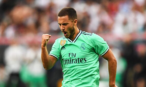 Eden Hazard celebra su primer gol con la camiseta del Real Madrid | EFE