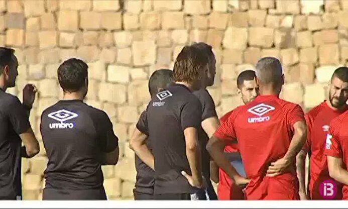 Puro fútbol: el rapapolvo del entrenador del Mallorca a sus pupilos en pleno entrenamiento